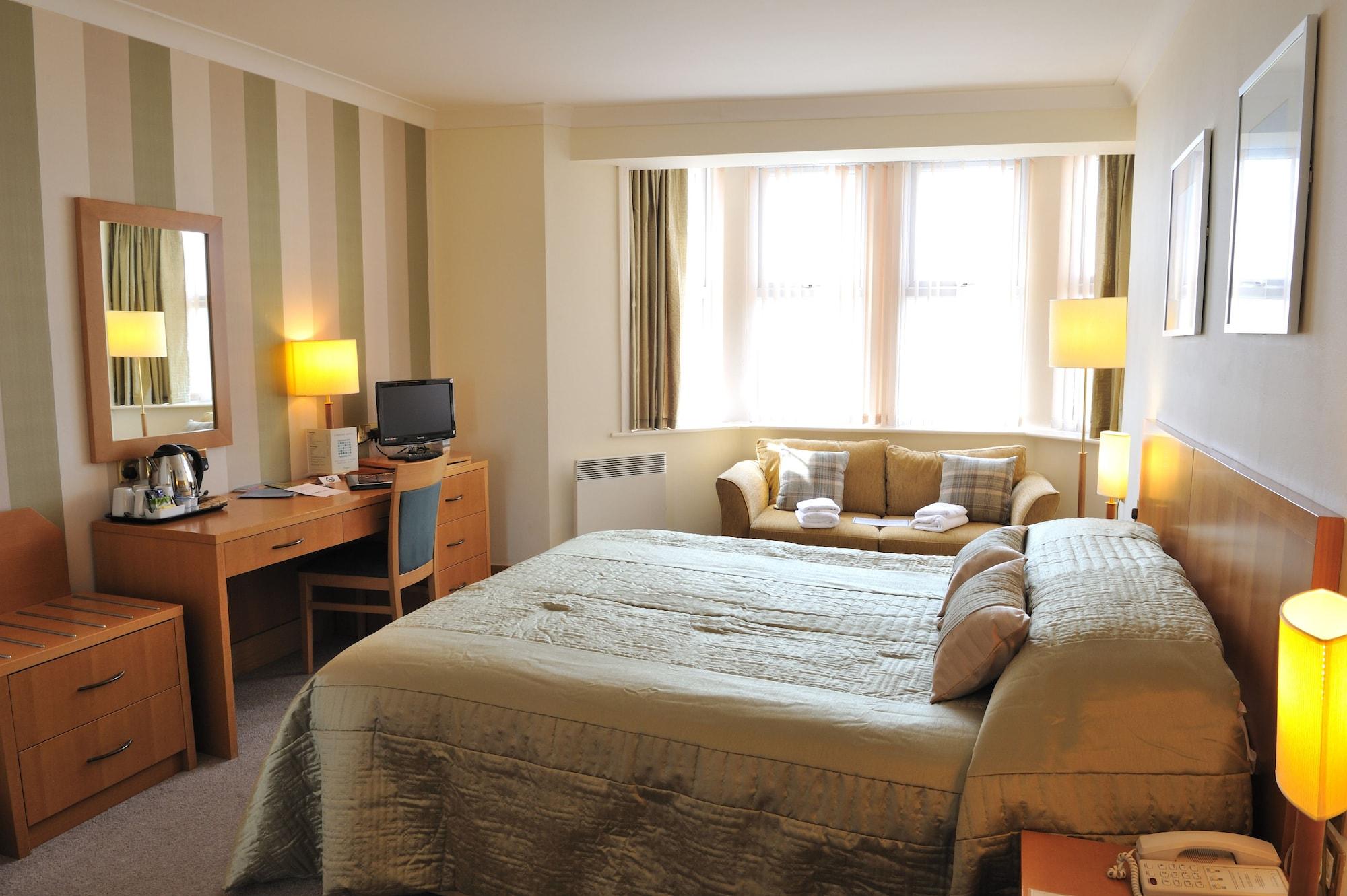 Carousel Hotel Μπλάκπουλ Εξωτερικό φωτογραφία