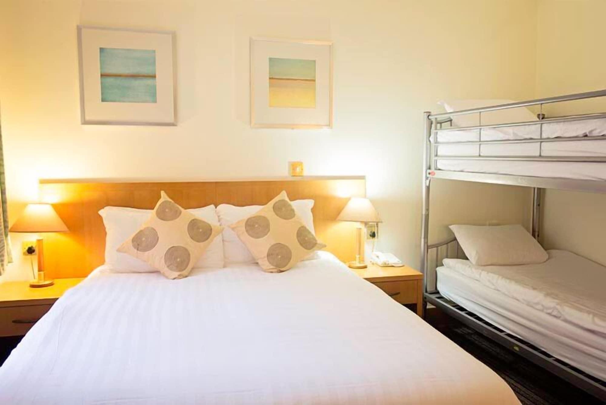 Carousel Hotel Μπλάκπουλ Εξωτερικό φωτογραφία
