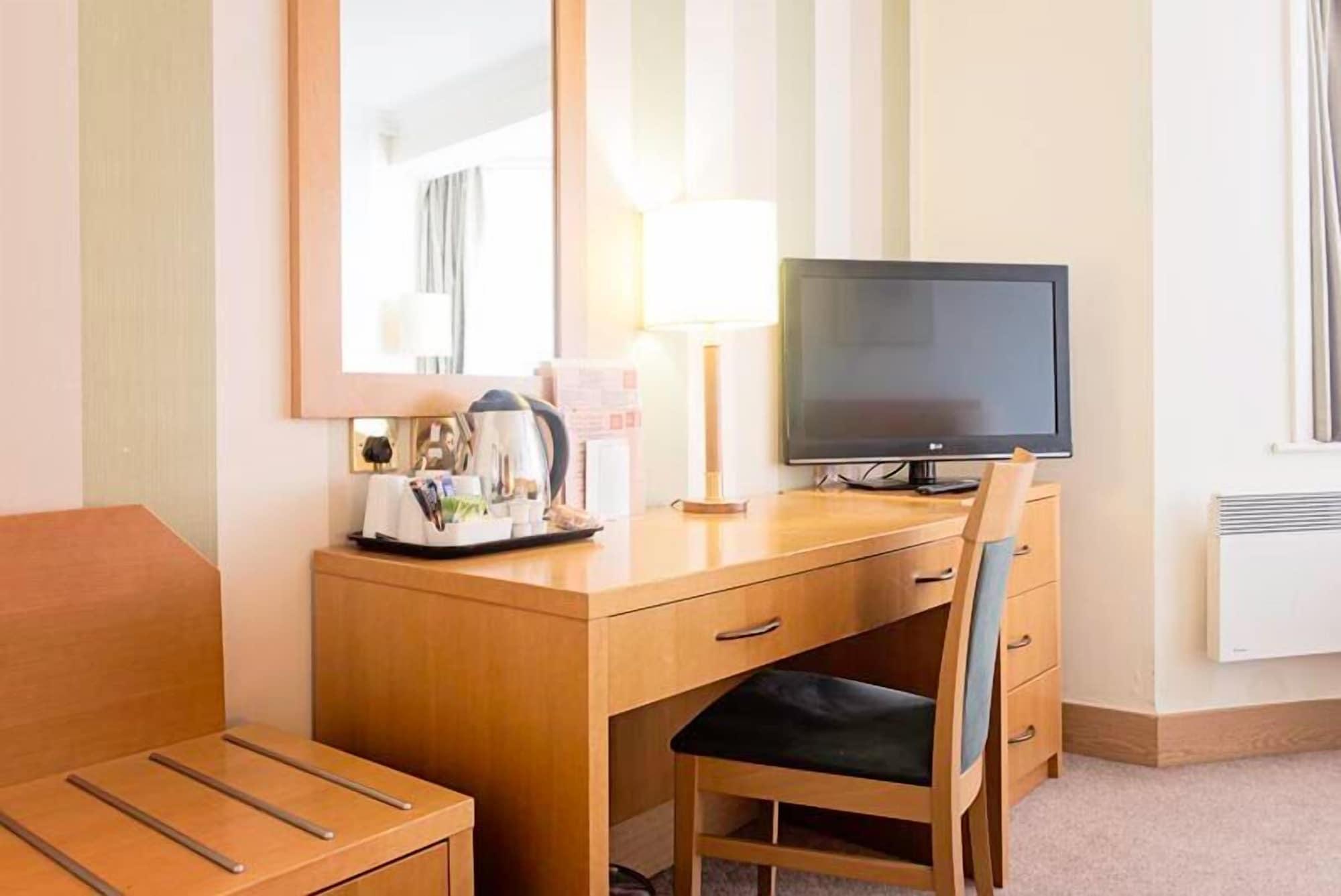 Carousel Hotel Μπλάκπουλ Εξωτερικό φωτογραφία