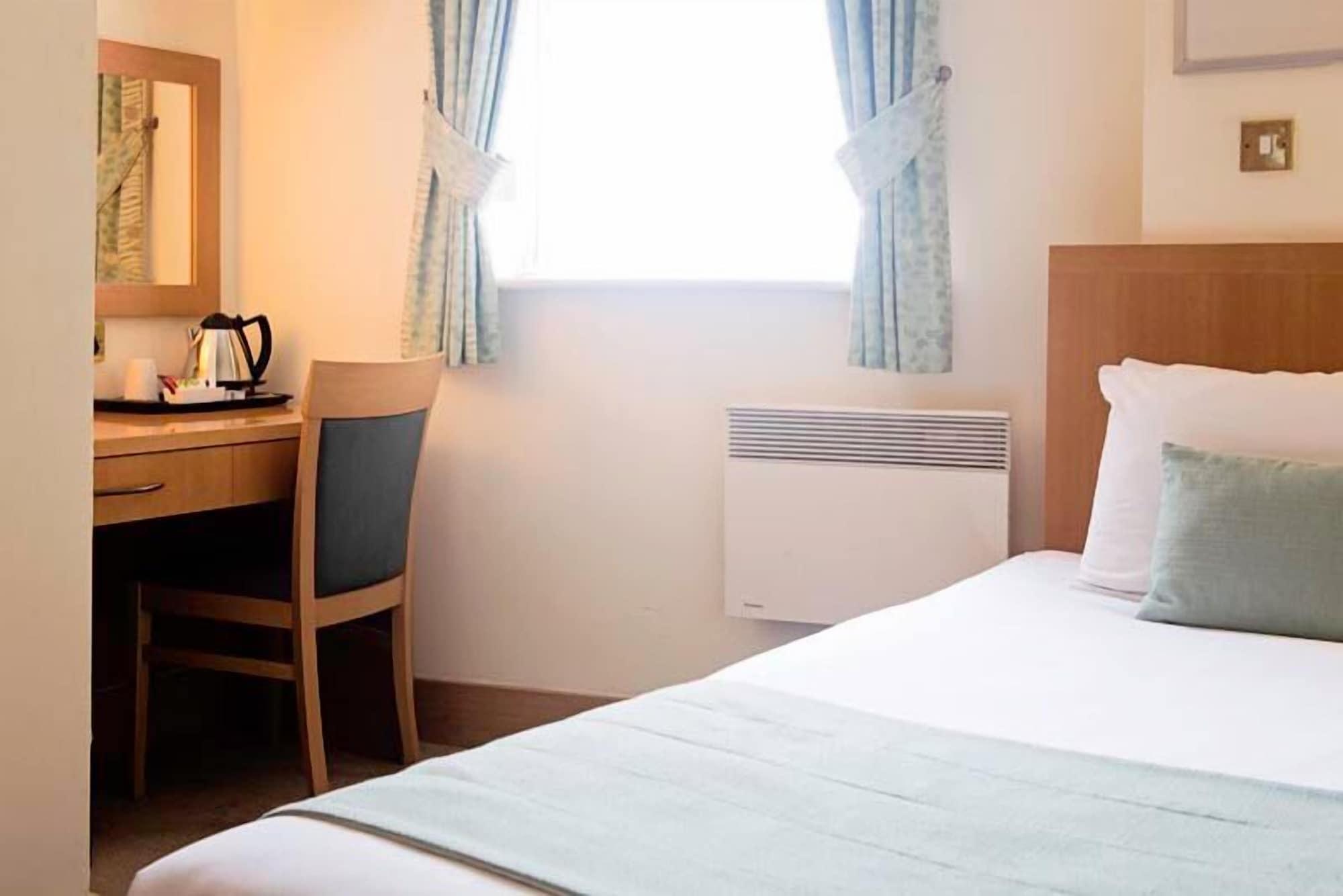 Carousel Hotel Μπλάκπουλ Εξωτερικό φωτογραφία