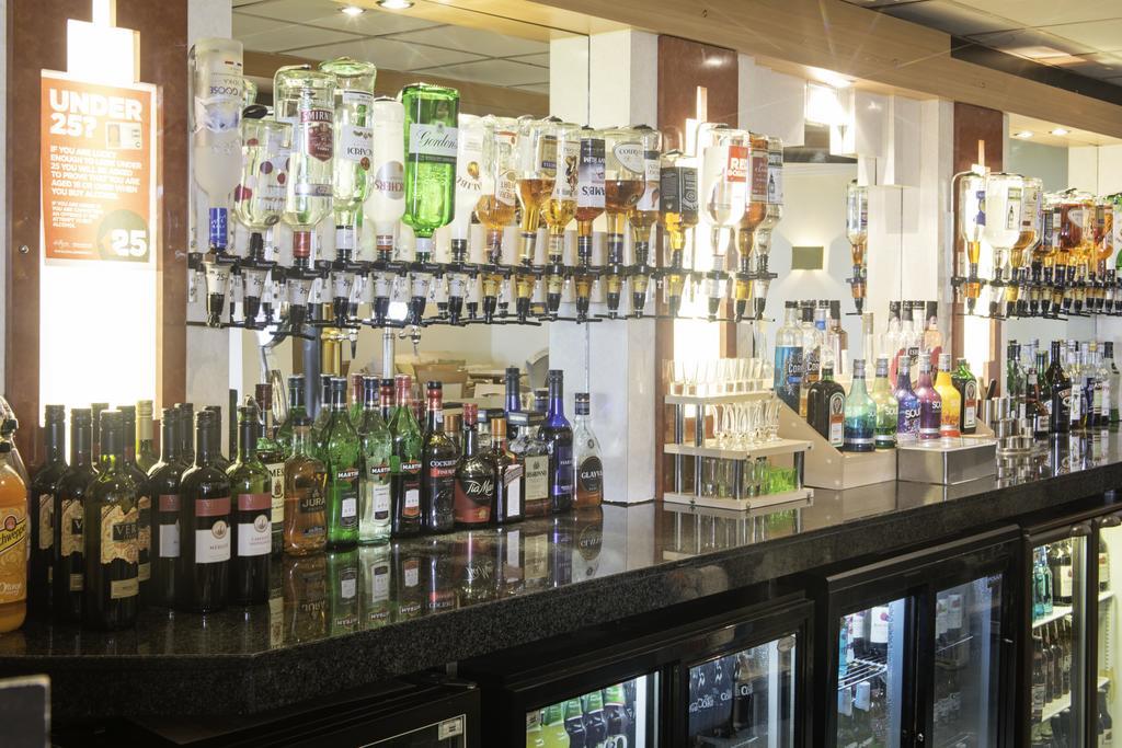 Carousel Hotel Μπλάκπουλ Εξωτερικό φωτογραφία